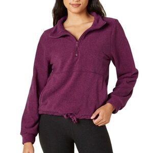 NWOT Beyond Yoga “New Terrain Pullover” Size Small